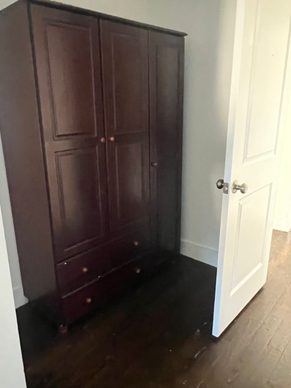 Building Photo - 877 S 14th St