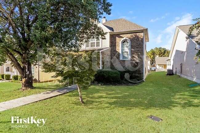 Building Photo - 140 Warwick Cir