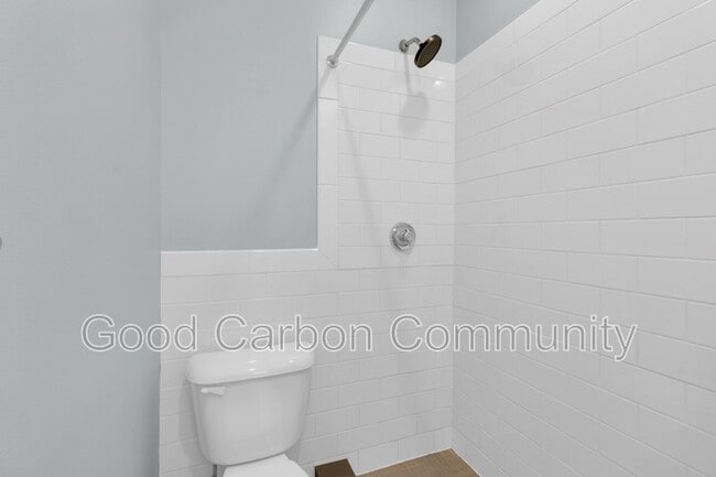 Building Photo - 401 Delaware Ave