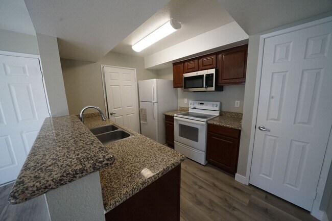 Building Photo - 6800 E Lake Mead Blvd