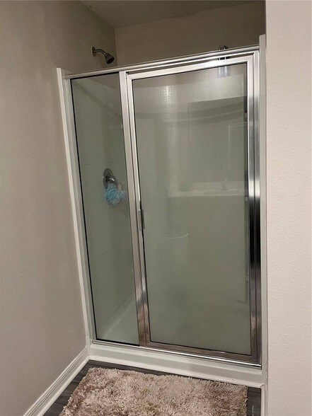 Building Photo - 1635 Wynford Cir