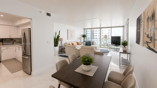 Building Photo - 2501 S Ocean Dr