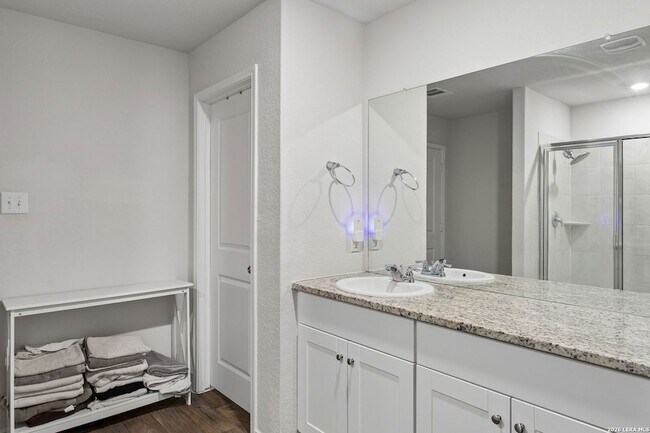 Building Photo - 12202 Mulberry Creek