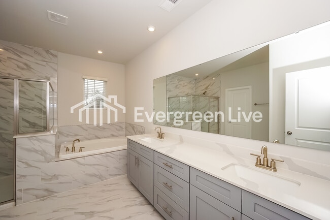 Building Photo - 108 Brk Frst Ct