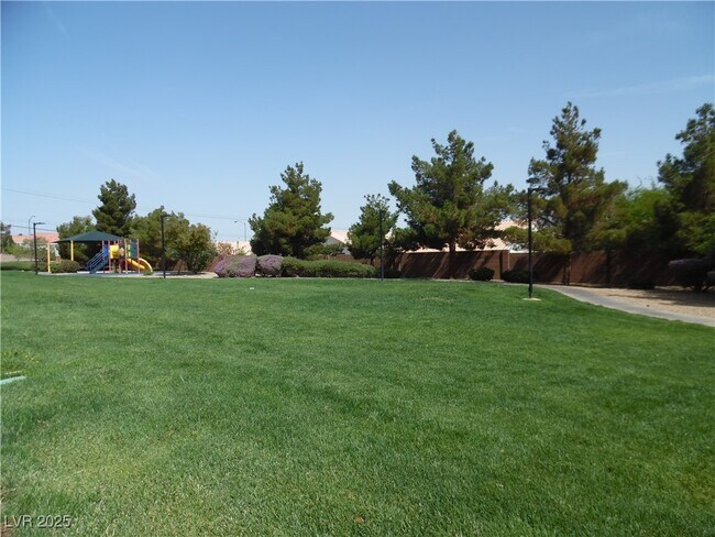 Building Photo - 3617 la Scala Ct
