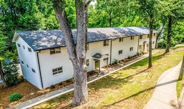 Building Photo - Receive 1 Month FREE RENT or a $500 gift c...