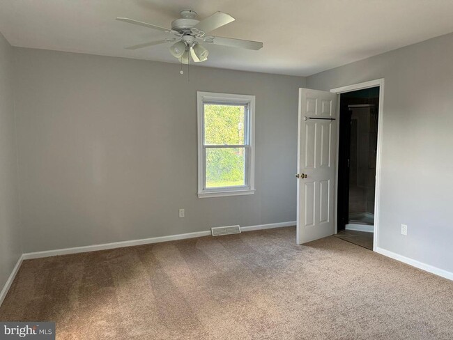 Building Photo - 22 Maryland Ave