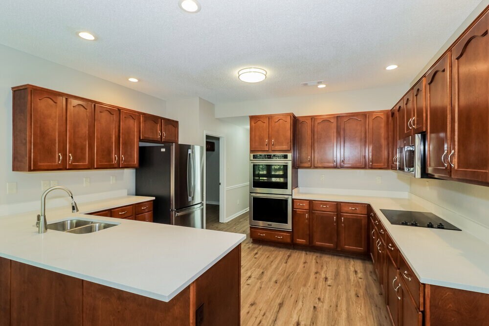 Building Photo - 288 Mayhurst Ln
