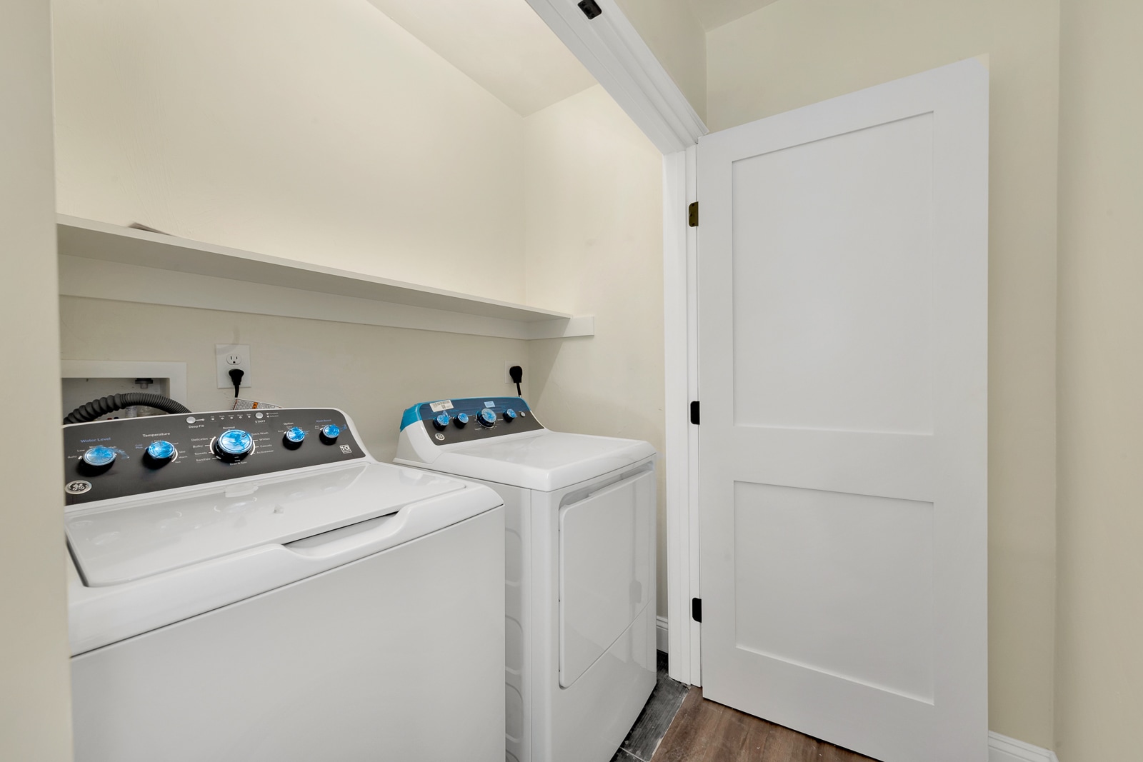 Building Photo - 57 Bailey Rd