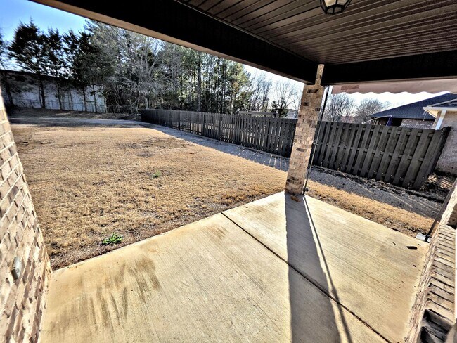 Building Photo - 3BR / 2BA House Decatur/Priceville