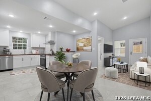 Building Photo - 1197 Chisolm Trail