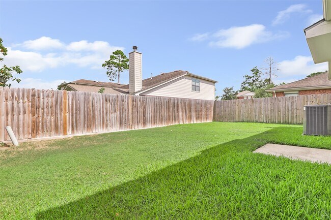 Building Photo - 671 Cypresswood Trce