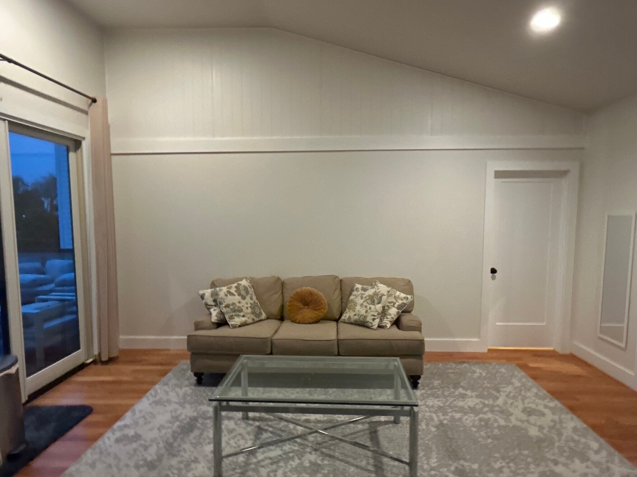 Building Photo - 1207 Tremont Ave