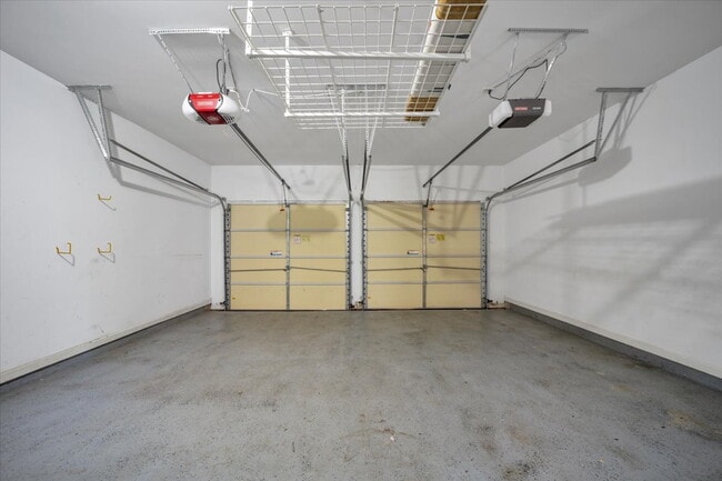 Building Photo - Move into this home and share in its appreciation with Acre.  See more at www dot acrehomes dot com