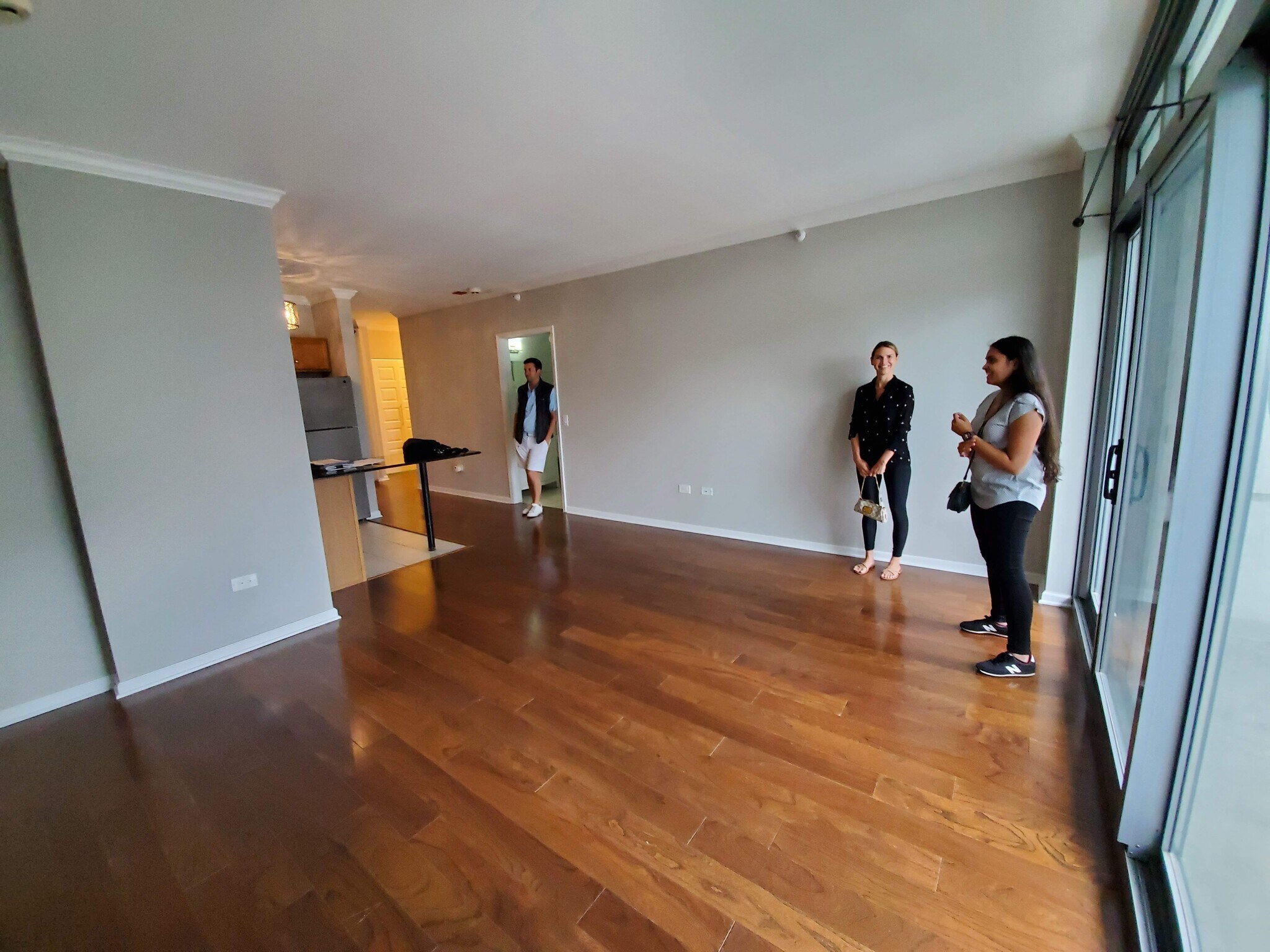 Living Area - 125 S Jefferson St