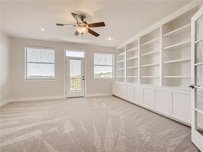 Building Photo - 267 Commons Ford Rd