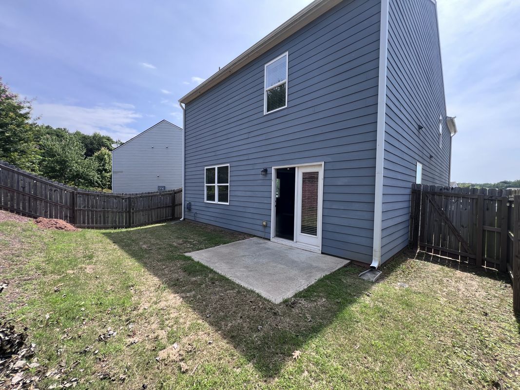 Building Photo - 5356 Barberry Ave