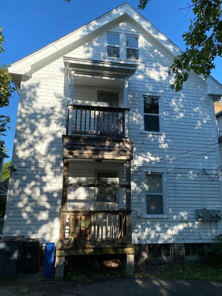 Primary Photo - 2185 Edgewood Rd