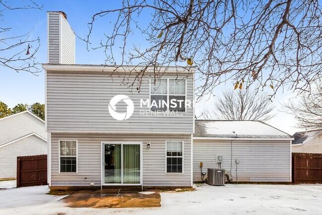 Building Photo - 9005 Buck Ct