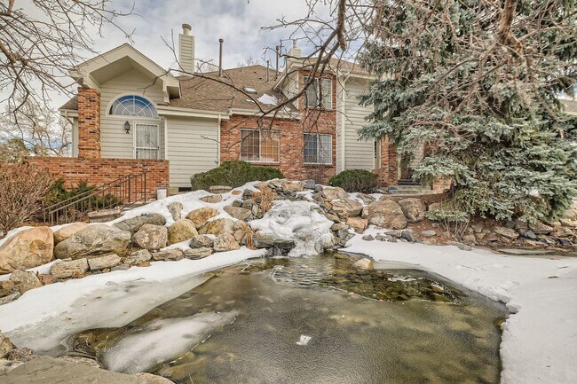 Building Photo - Beautiful 2 bed 1 bath Condo in Aurora