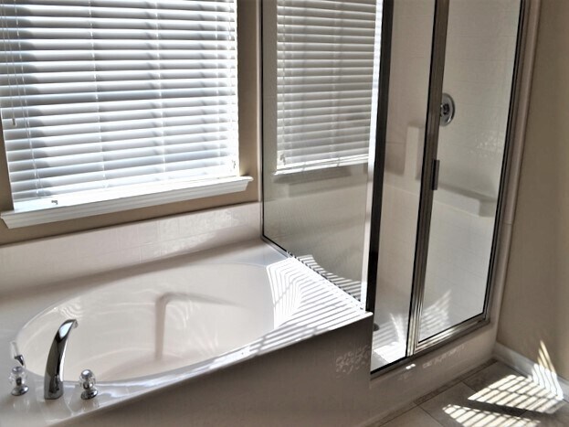 Building Photo - 7 Echo Valley Drive