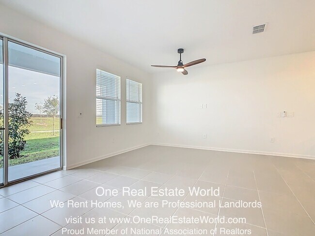 Building Photo - 2971 Maloof Dr