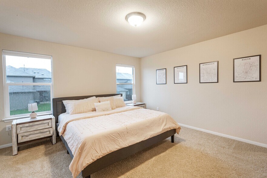 Master Bedroom - 14000 Heidhorn Dr