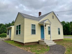 Building Photo - 533 Salmon Brook St