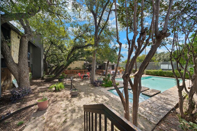 Building Photo - 3843 Barrington St