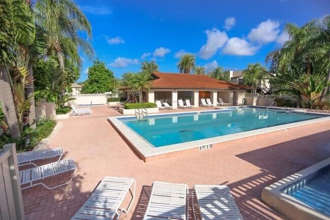 Building Photo - 3773 59th Ave W