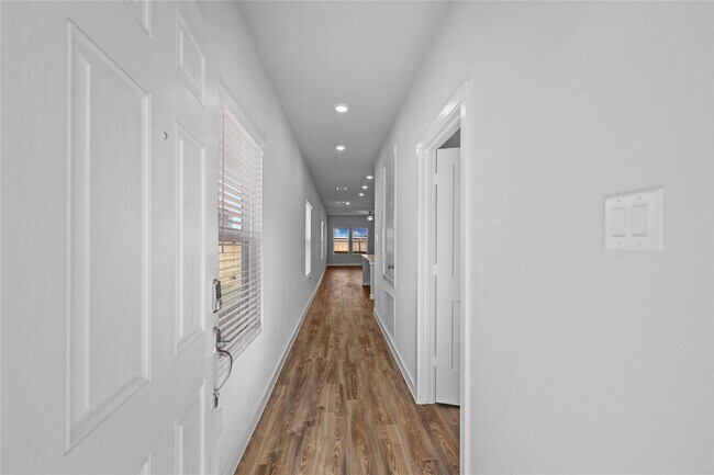 Building Photo - 17022 Pandora Wy