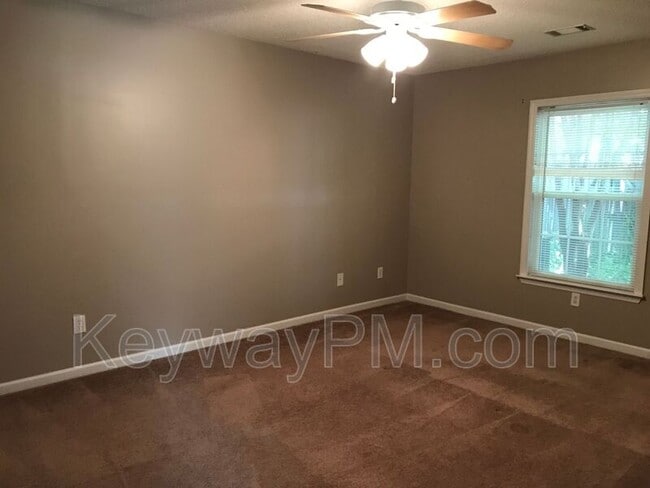 Building Photo - 2002 Caton Dr