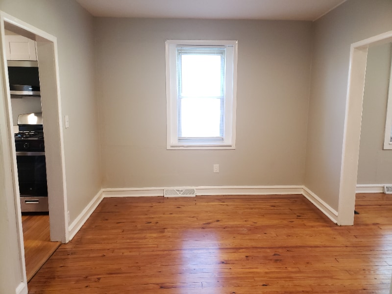 Building Photo - 701 Hillside Ave