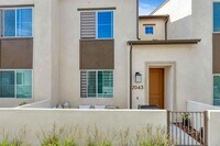 Building Photo - 2043 Bluestone Cir
