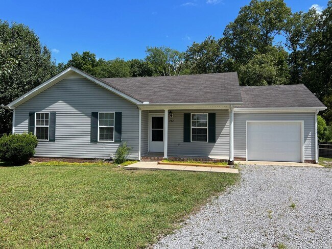 Primary Photo - 3 br, 2 bath House - 742 Eaglesham Dr.