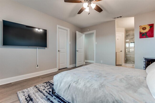 Building Photo - 14027 Brookgreen Dr