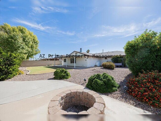 Building Photo - 428 E Fremont Dr