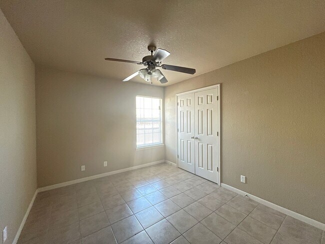 Building Photo - 1310 Powder River Dr