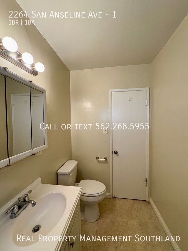 Building Photo - Beautifully Renovated Apartment for Rent i...