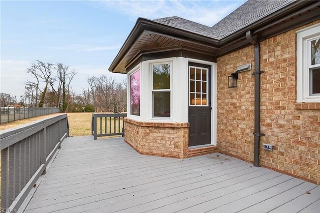 Building Photo - 7125 Grayfalcon Dr