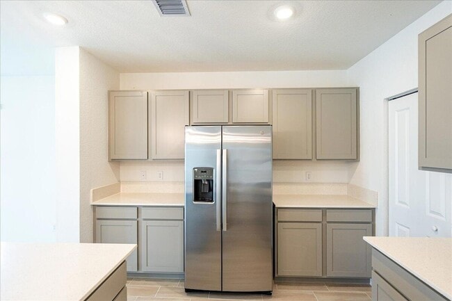 Building Photo - 6346 Windwood Wy