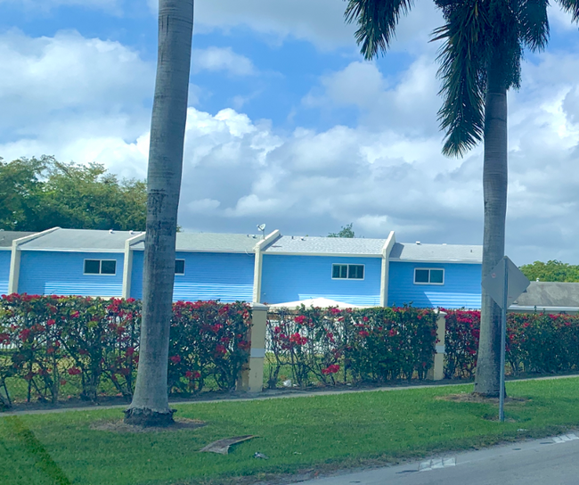 Building Photo - 22125 SW 103rd Ct