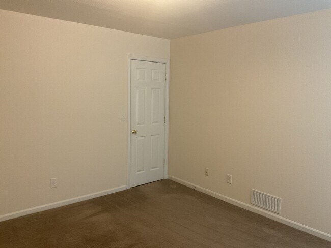 Building Photo - 4306-4306 W Caleb Ct