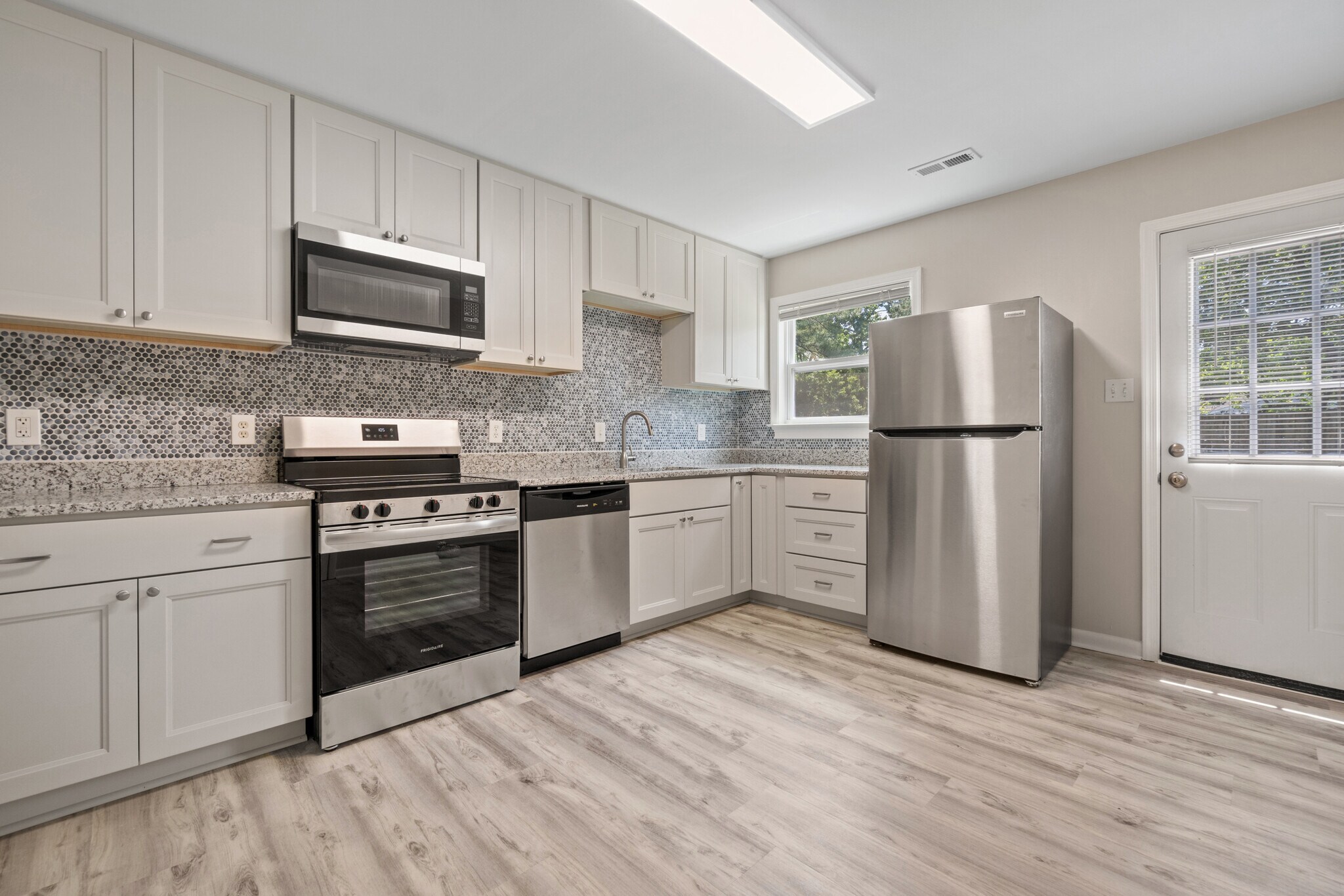 Building Photo - 3305 Portobello Ct