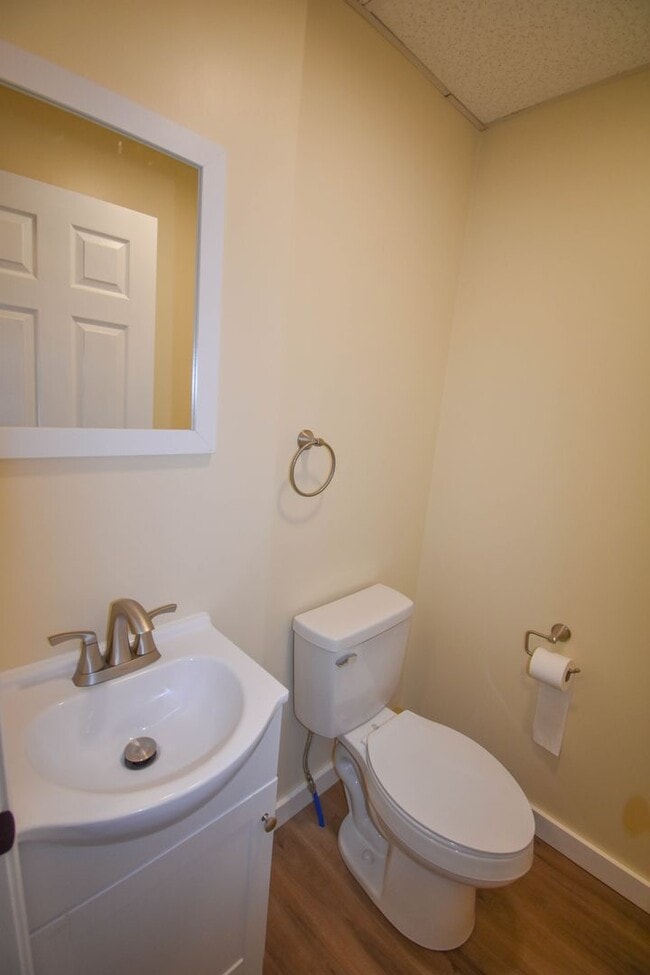 Building Photo - RCAR114-116