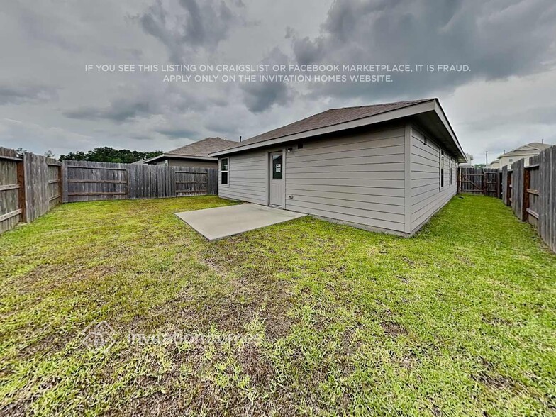 Building Photo - 22292 Stoney Ravine Dr