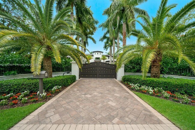 Building Photo - 6080 SW 104th St