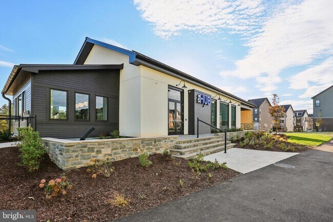 Building Photo - 238 Narrowleaf Way