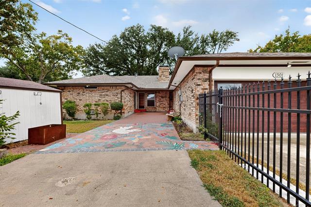 Building Photo - 1301 Warwick St