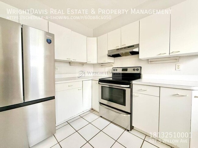 Building Photo - 607 S Willow Ave